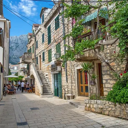 Daire Sea View Ljiljana *