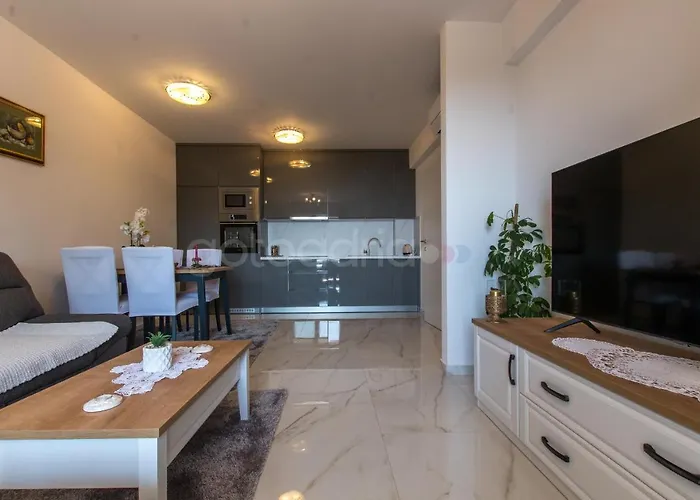 Sea View Ljiljana Apartman *